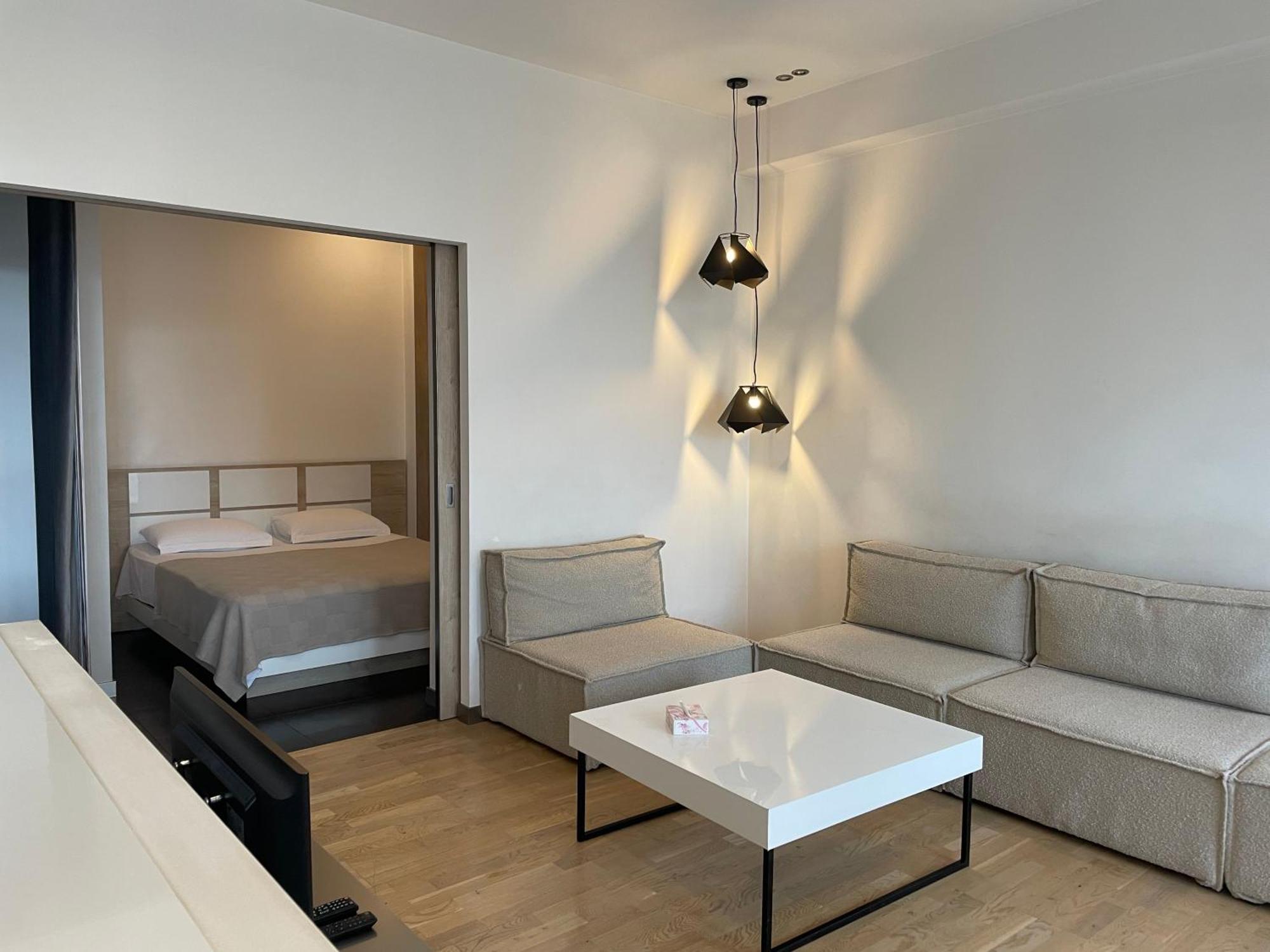 Metro Apartment เยเรวาน ภายนอก รูปภาพ